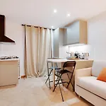 36 2 People Eiffel Tower Appartement